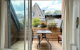 Ecrin De Calme Avec Terrasse